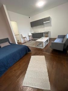 Appart'hotels Gites by Hotel Les Reflets Jaunes : photos des chambres