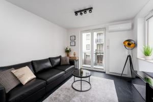 Apartments Deluxe Barcelona 55 by BookingHost