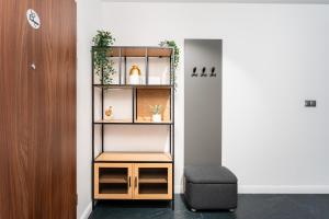 Apartments Deluxe Barcelona 55 by BookingHost