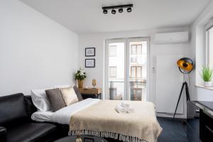 Apartments Deluxe Barcelona 55 by BookingHost