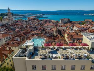 Cornaro Hotel