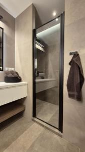 Luxurious Vanilla Apartment, self check-in 24h, free parking, air-conditioning