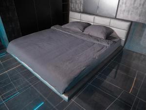 Behind the Scenes Taczaka