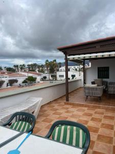 Avenna House in Costa del Silencio