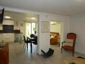 Appartements Appartement moderne a Latresne avec jacuzzi, 50 m² : photos des chambres