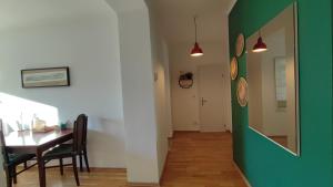 Sonnige Wohnung mit Parkblick nahe Schönbrunn