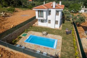 Villa Türkoğlu Akyaka Kuyucak Daily Weekly Rentals