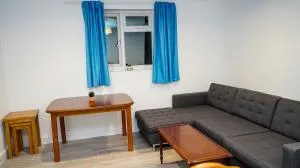 Modern 4 BR House E2M Contractor accommodation - Farnham Royal