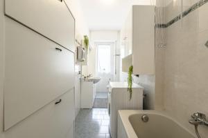 Casa Gioia 50 metres from the metro WiFi AC