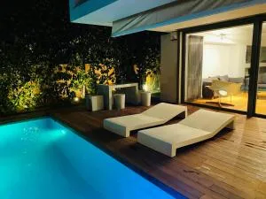 Elegant and Private Living by Neuvel - Atene