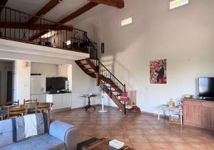 Villa indépendante dans un domaine privé 25 minutes de Cannes