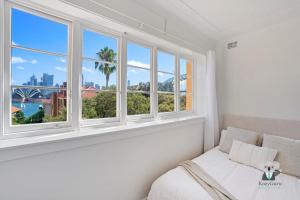 KozyGuru Kirribilli Opera House View 2 Bed Apt
