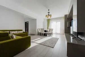 Luxury Apartment - Argintari