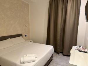 Deluxe Room room in Relais Merulana Guest House