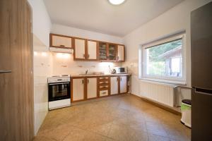 Dom v lokalite so slovenským orlojom