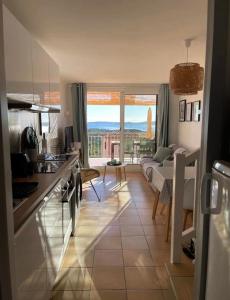 Les Restanques Duplex 4 pers Les Magnolias Magnifique vue mer