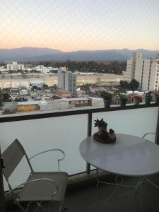 Departamento 2 habitaciones, hermosa energía