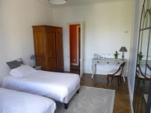 B&B / Chambres d'hotes Cedre et Charme : Chambre Double ou Lits Jumeaux - 2 
