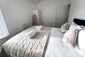 New Sandpiper Apartments