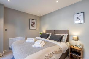 Comfortable 2BR in Backbarrow with Parking