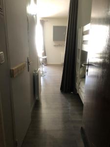 Aux Angles superbe studio refait à neuf et très bien équipé