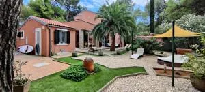 Villa Macaklin - Authentic island house at the beach in Čikat forest Park with its own parking - Čunski