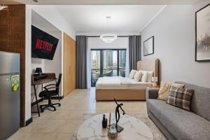 Chic Studio in Goldcrest Views, JLT