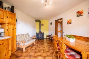 Casa Sabine, appartamento con giardino e vista Rocca