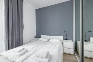 RentPlanet - Apartament przy Muzeum Powstania Warszawskiego