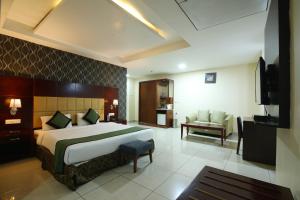 Hotel Gateway Grandeur