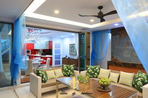 Golden Lily 4 Bedroom Private Pool Villa