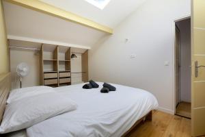 Maisons de vacances NEW- L-Occitane-Maison de standing-Centre-Terrasse : photos des chambres