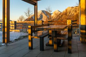 Vila Klif vacation home with sauna and terrace