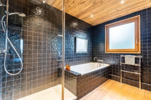 Chalets Chalet Le Petit Ramoneur : photos des chambres