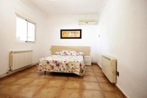 Charming Villa in Linares with Private Pool
