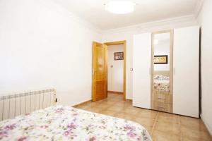 Charming Villa in Linares with Private Pool