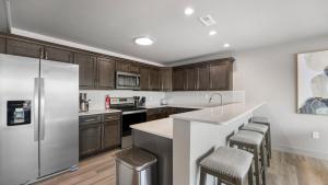 Luxury Apartment on the Strip!