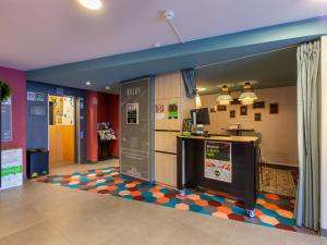 Hotels B&B HOTEL Orleans Nord Saran : photos des chambres