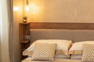 Dolcevita Vatican Apartment