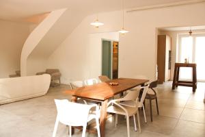 Maisons de vacances Maison Agane - acces canal du midi, piscine chauffee : photos des chambres