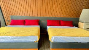Kodai Trek Inn