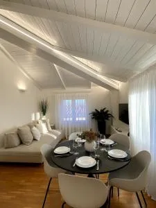 Grenier Blanc2 Elegante Mansarda - Malalbergo