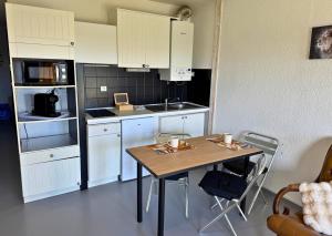 Appartements Majestic - Wifi - Parking - Vue : photos des chambres