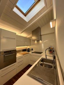 Grenier Blanc2 Elegante Mansarda