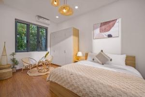 DanangPoolVilla, 8minWalk MyKheBeach , 5BR&7BED , CityCenter, BabyBed&Chair