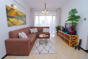 TanDuus Specious 2bdr with Full Kittchen & Washmachine in Kilimani