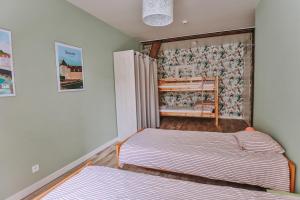 Maisons de vacances Au Moulin de Vezelay - Gite de Groupe : photos des chambres
