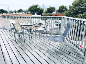 Beautiful 1BD Apt with Roofdeck in Passyunk Square