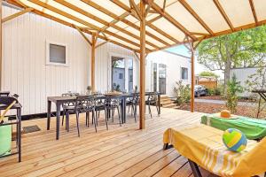 Campings Camping Domaine Berrua - Maeva Selection : photos des chambres