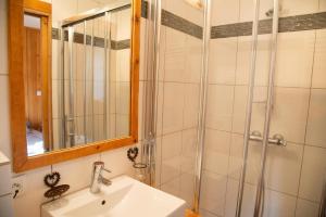 Chalets Chalet cosy pour 13 sauna : photos des chambres